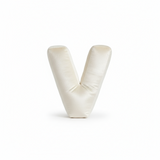 Rainbow Letters Premium Buchstabenkissen Off-White 40cm – 3D Samt